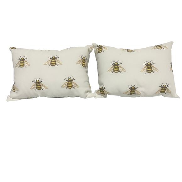 Hobby Lobby Embroidered Bee Throw Accent Pillow 10" x 14" Lot of 2 - Picture 4 of 5